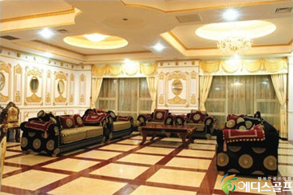 hotel3.jpg