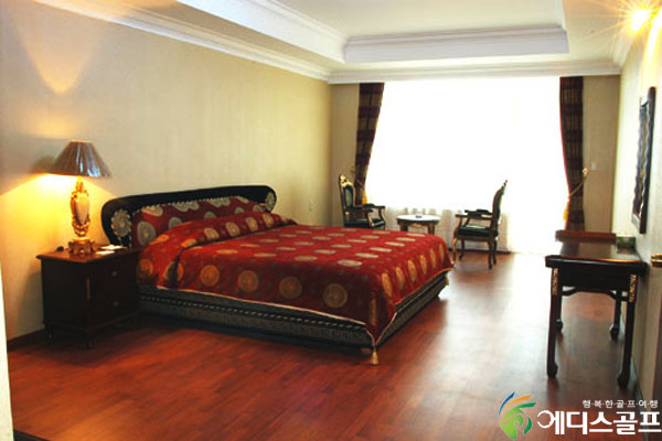 hotel2.JPG